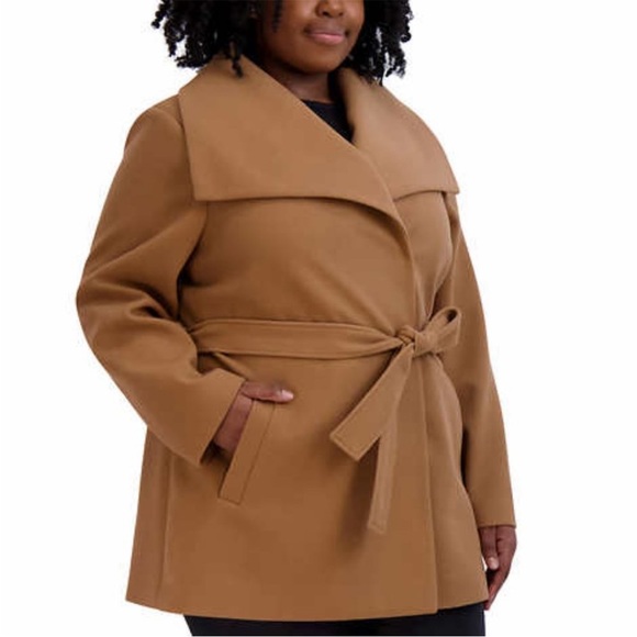 🔥Tahari Ella Double Face Wrap Coat - NWT🔥 - Picture 2 of 10